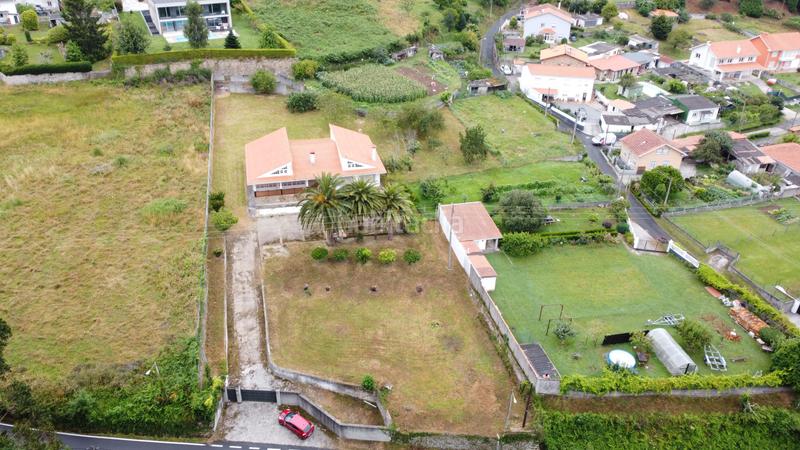 Foto b74867de-1ffb-4b1c-9a51-0b7b6964ae13. Chalet casa unifamiliar con terreno en serantes. en Ferrol