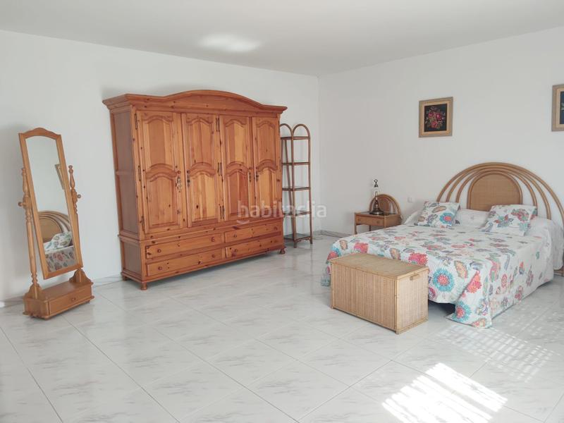 Foto bcb8c2b4-bc1f-4cb8-8d51-28e5b2378afe. Chalet casa unifamiliar con terreno en serantes. en Ferrol