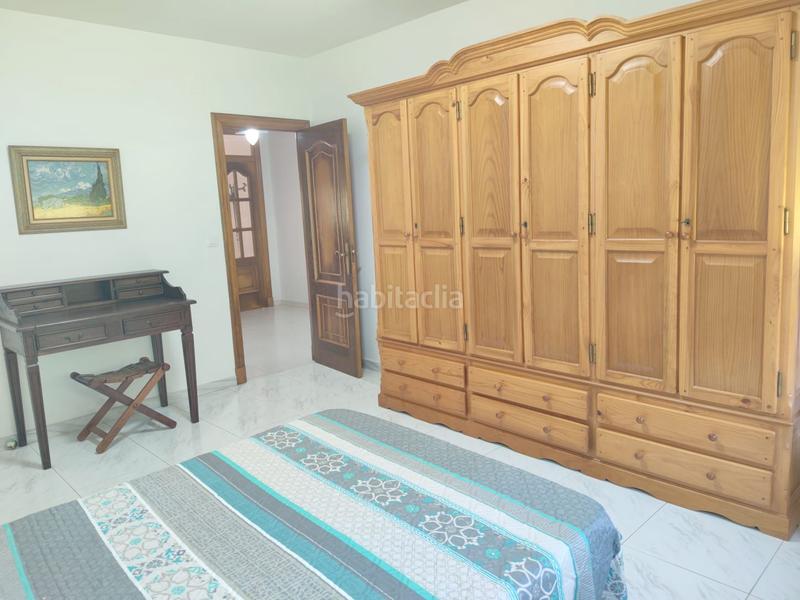Foto fa8b32bc-5a0a-446f-b0e9-25d9ab7085c2. Chalet casa unifamiliar con terreno en serantes. en Ferrol