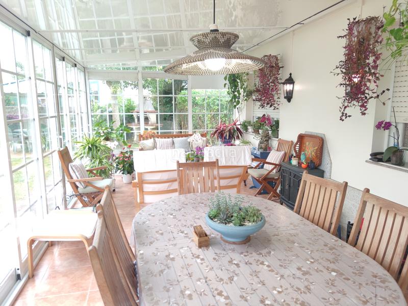 Foto 4e40bfff-ffc2-4a66-a059-eb10d5e0fd84. Casa amb calefacció aparcament a Alto del Castaño Narón