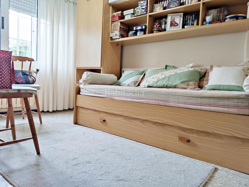 Foto 076fadee-bad1-46bc-a130-3f7b6711948f. Haus mit heizung parking in Alto del Castaño Narón