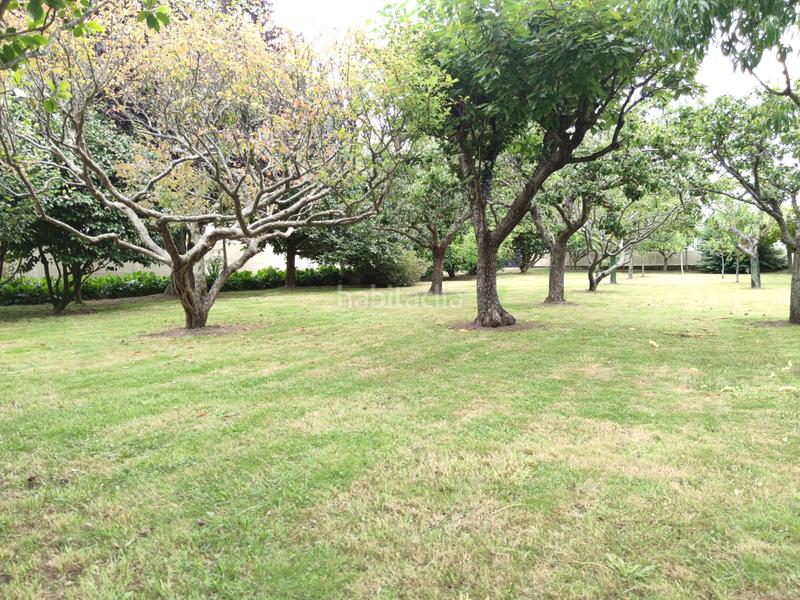 Foto 0d9abce8-58d9-4fdd-914a-97e0b6f8f73e. Haus mit heizung parking in Alto del Castaño Narón