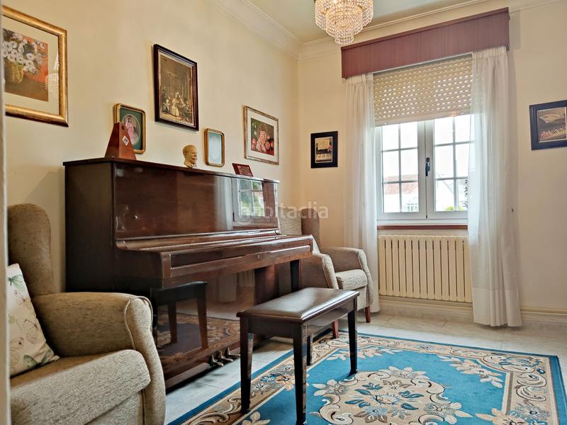 Foto 658acc49-5188-4a15-88e1-62b739037abb. Haus mit heizung parking in Alto del Castaño Narón