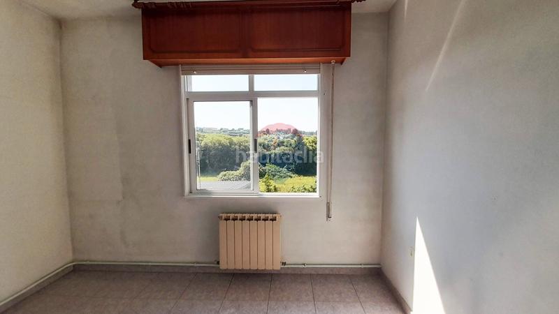 Foto 27cf2963-dec8-490c-b406-0140bfcbc6f6. Casa amb calefacció aparcament a Pontedeume