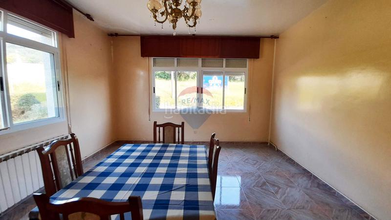 Foto 3d36da74-a91b-43a5-afac-70800264d98c. Casa amb calefacció aparcament a Pontedeume