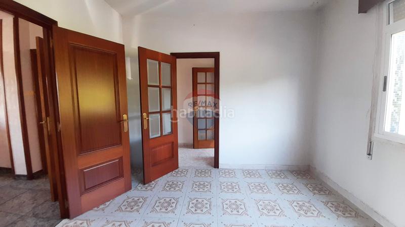 Foto 41e438cb-a861-476f-8b1d-5aa8d69a8b73. Casa amb calefacció aparcament a Pontedeume