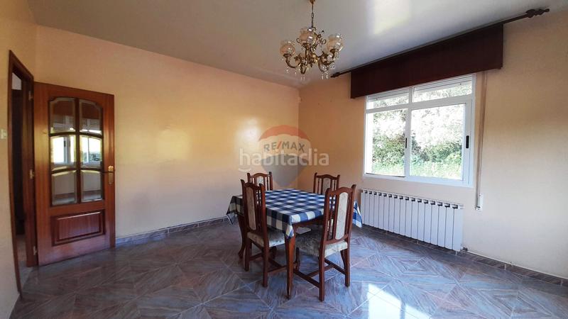 Foto 5e8ad389-e2b5-4380-9fc9-153989be85d8. Casa amb calefacció aparcament a Pontedeume