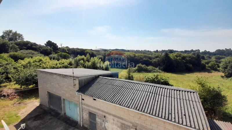 Foto b471949f-1e76-4bef-bd8c-784d5b7f8e77. Casa amb calefacció aparcament a Pontedeume