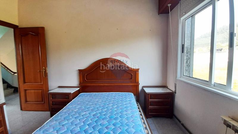 Foto c133726a-36c4-4aaf-b611-22ec42986fce. Casa amb calefacció aparcament a Pontedeume