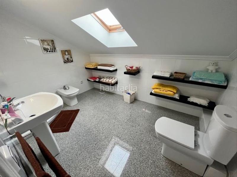 Foto a3635156-ed40-41bd-bb8b-59b46ce79354. Xalet a rúa bacorelle 10 a Valdoviño