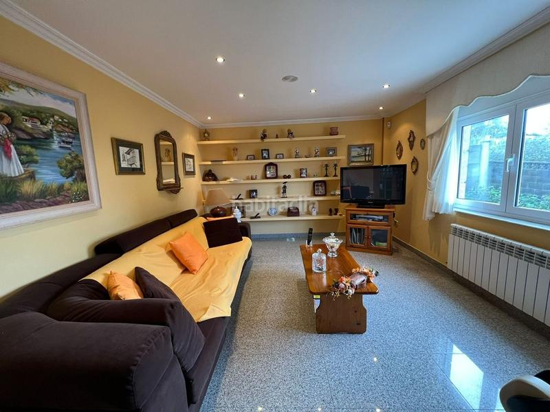 Foto ab741c50-777b-4210-8633-b7fb0a539511. Xalet a rúa bacorelle 10 a Valdoviño