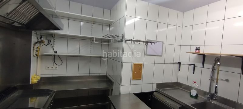 Foto ffd04f83-daa9-4dfc-9232-badd2ba6db8c. Local comercial a Piñeiros - Freixeiro Narón