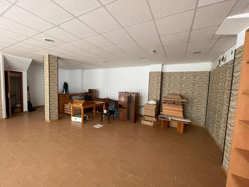 Foto 1fba065a-ba79-49b4-88f7-dcdf050045f6. Local comercial en rúa río mandeo 7 precioso local con gran escaparate en Ferrol