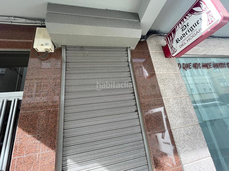 Foto 28bb945f-a64e-41ea-bafc-67b0be8f45be. Local comercial en rúa río mandeo 7 precioso local con gran escaparate en Ferrol