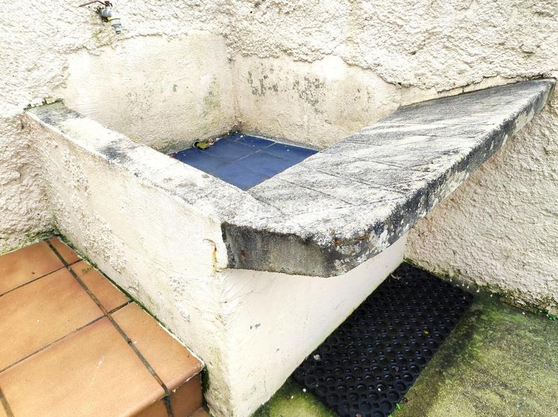 Foto 84e85835-536b-4549-a7fd-20f9b7be7ddd. Casa en Carral