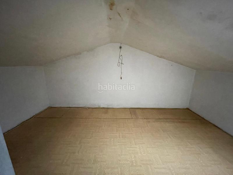 Foto dfab57f2-95b4-427f-a1f3-24db38c9f52d. Casa adossada amb aparcament a A Gándara Narón