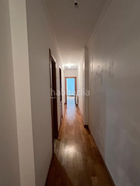 Foto b92ce91b-834a-4c61-8f34-68c771ccc056. Alquiler piso en rúa san andrés 17 elegante piso en alquiler en calle san andrés – ¡confort y estilo en plena ciudad! en Coruña (A)