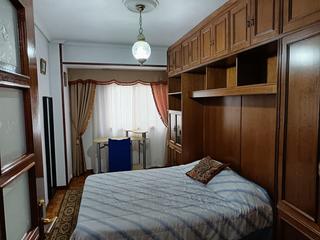 Rent Flat in Rúa rodrigo alfredo de santiago 36. Piso perfecto para alquiler estudiantes o compañeros
