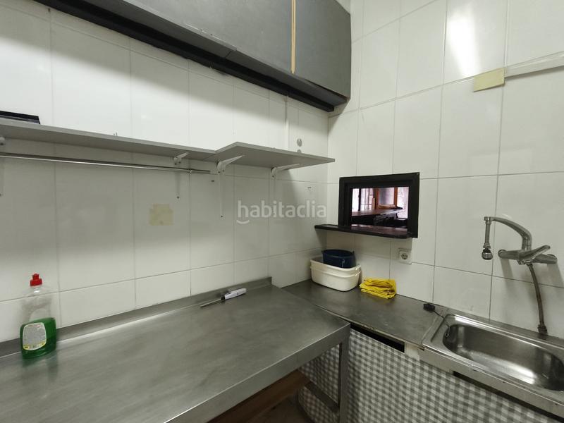 Foto 953b8847-1894-4ffc-8dc1-dee4a678cdbf. Local comercial local en venta en calle sol, en Centro Ferrol