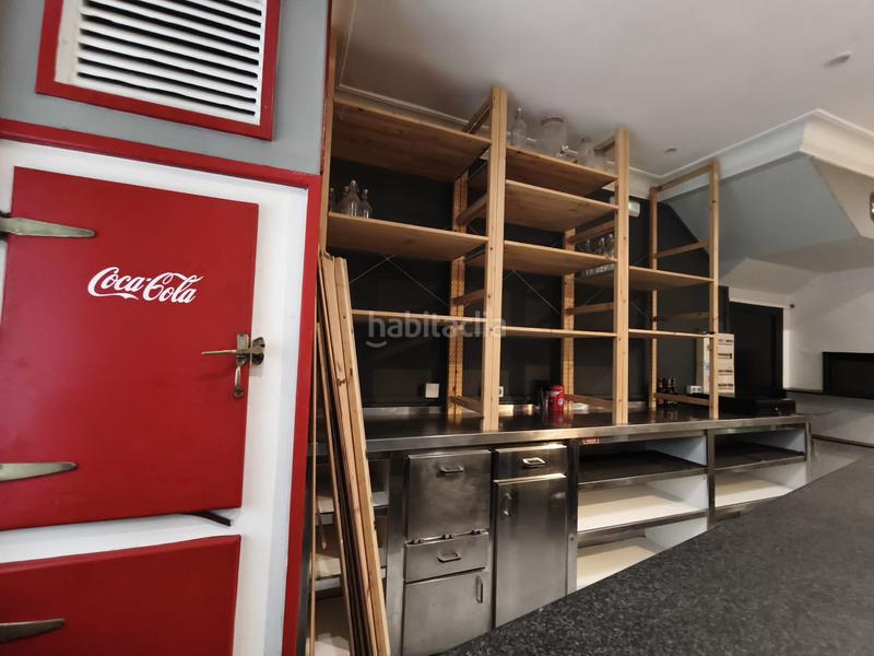 Foto c9d7088b-d905-4f2a-970f-ff25709a0fb8. Local comercial local en venta en calle sol, en Centro Ferrol
