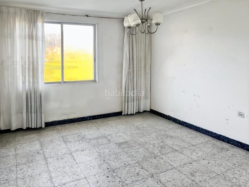 Foto 71d1e23c-ed5a-4b79-8e69-14b5f7e5e5a4. Casa aparellada a San Mateo - Castro - O Val Narón