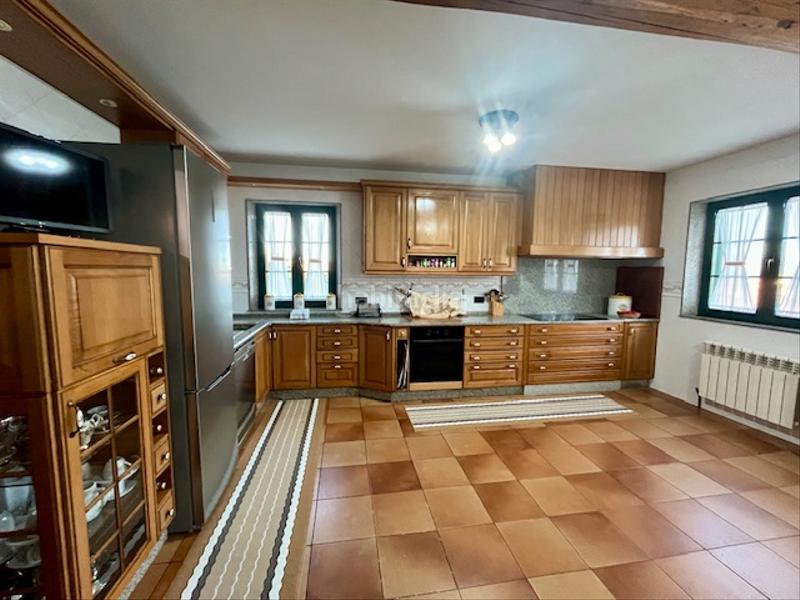 Foto 7abae2ae-fd70-4ea1-90f2-893020fec3e0. Chalet en San Mateo - Castro - O Val Narón