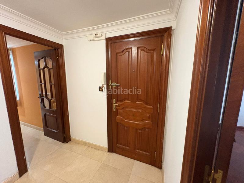 Foto 97d4d430-d3cc-4539-a914-97e0478cc4dc. Pis amb calefacció a Alto del Castaño Narón