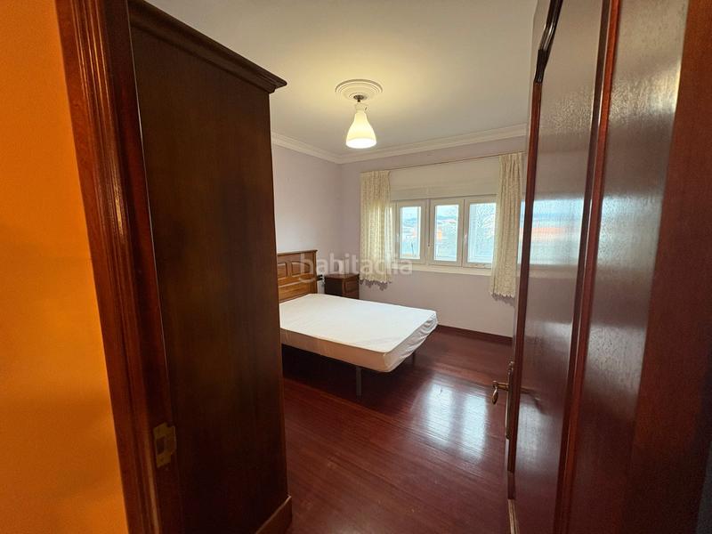 Foto b4c47630-e3f0-452f-aa52-25d7c854849e. Pis amb calefacció a Alto del Castaño Narón