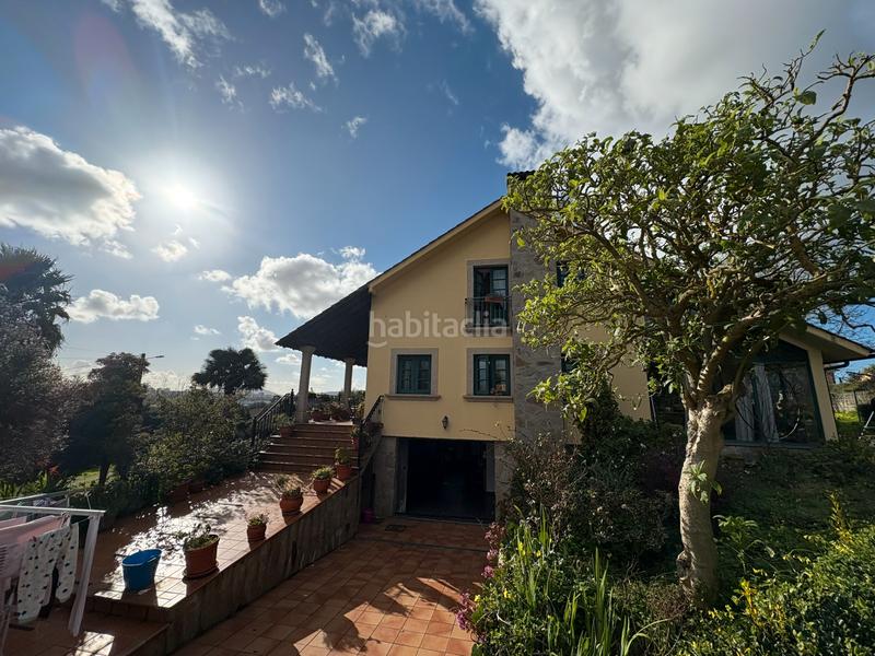 Foto 125d73e4-799e-4207-bf9f-b7024ec00317. Chalet con camino riscaldamento parcheggio in A Gándara Narón