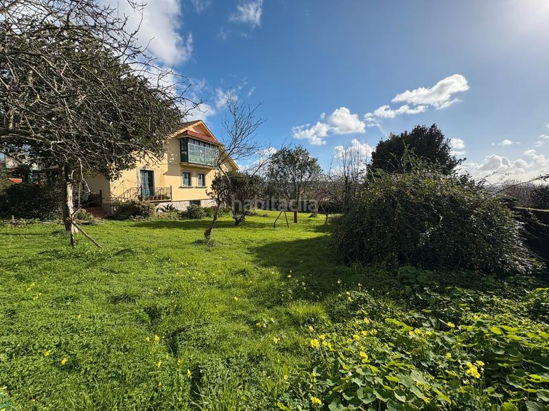 Foto 1330f7af-8619-410e-aba0-038bfa7532d0. Chalet con camino riscaldamento parcheggio in A Gándara Narón