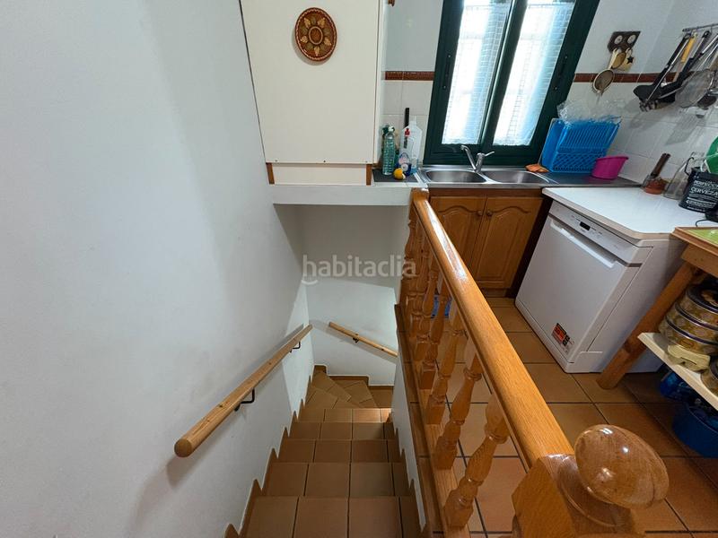 Foto 1413df5a-8041-4416-bd5f-41a7a148052b. Chalet con camino riscaldamento parcheggio in A Gándara Narón