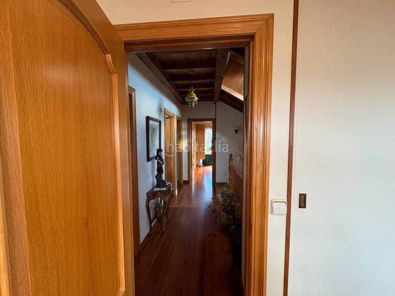 Foto 4da4ae8b-d179-4a90-b427-248fb0b2a294. Chalet con camino riscaldamento parcheggio in A Gándara Narón