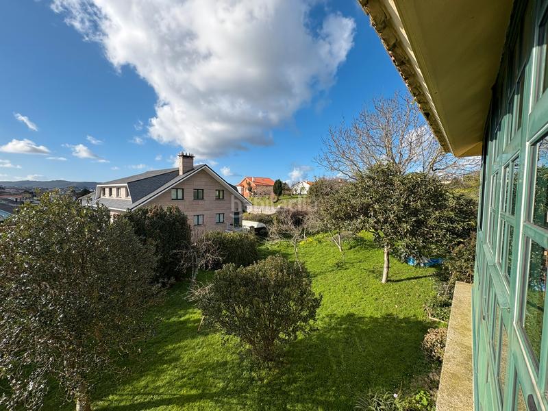 Foto 82d2ca60-073a-4972-b136-c562e2b4c810. Chalet con camino riscaldamento parcheggio in A Gándara Narón