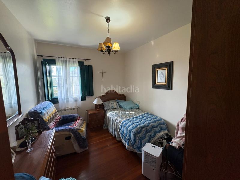 Foto 8bdf374f-c7de-4a02-ba6f-0deab5194136. Chalet con camino riscaldamento parcheggio in A Gándara Narón