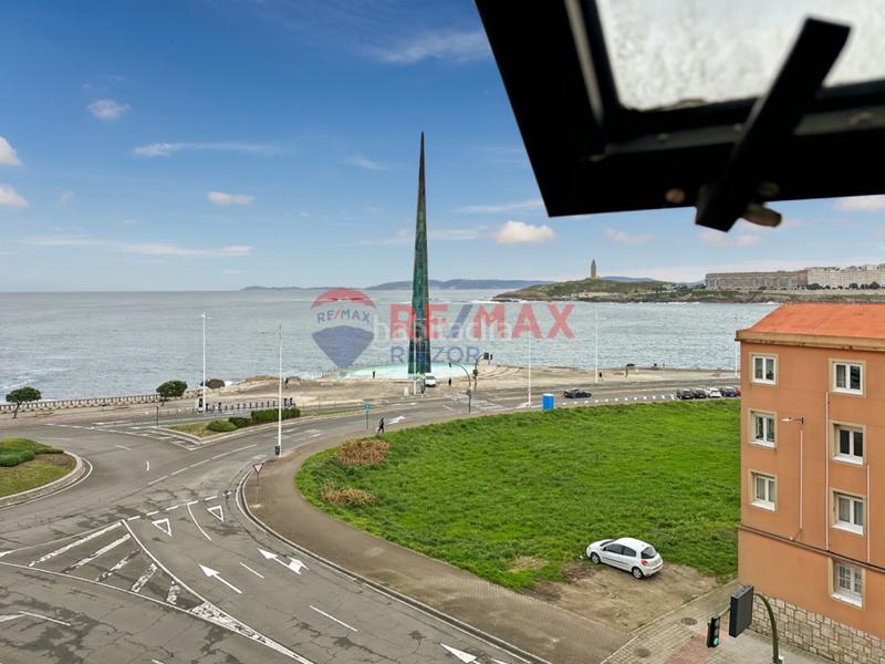 Foto 58403503-8064-4545-8bae-cc81df373478. Piso en praza alcaldesa berta tapia 437b piso en venta con vistas al mar a solo un minuto caminando del paseo marítimo en Coruña (A)