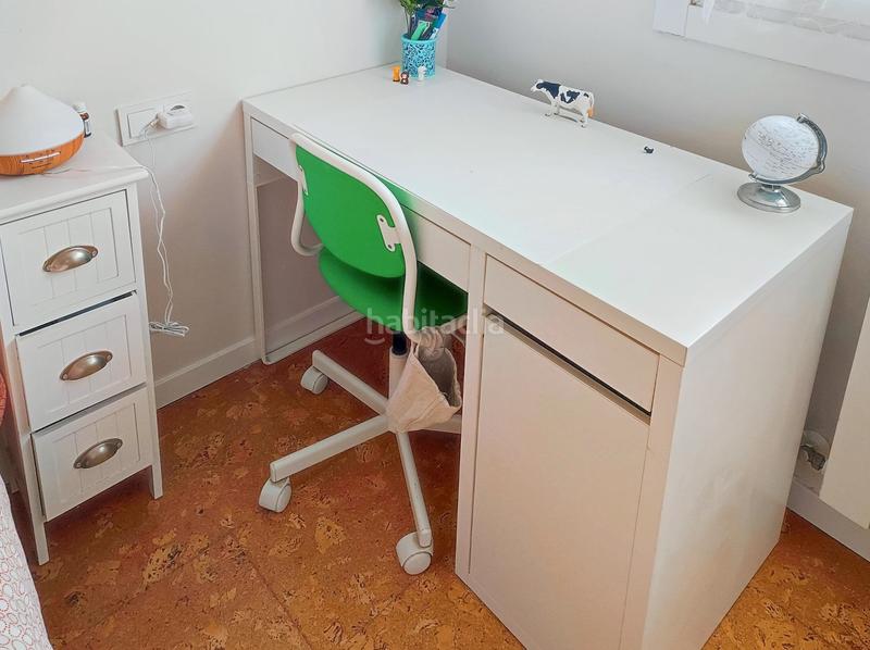 Foto a8ad3964-518c-46cc-8f30-e5ca830f4279. Casa a avenida de caión 19 a Arteixo pueblo Arteixo