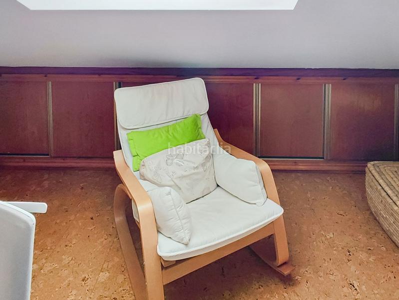 Foto cb408d9b-dbf7-49d3-9db4-9b427746c359. Casa a avenida de caión 19 a Arteixo pueblo Arteixo