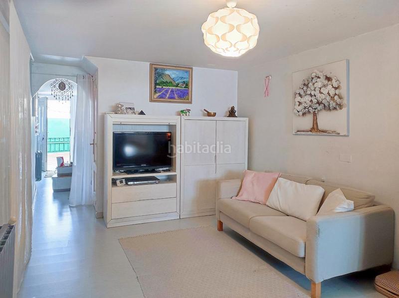 Foto efdfe614-fe65-4b2d-9828-79646dbf0c7d. Casa a avenida de caión 19 a Arteixo pueblo Arteixo