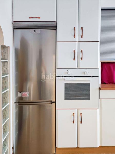 Foto f1b93829-a77b-4c8e-a475-c45a9242ac19. Haus in avenida de caión 19 in Arteixo pueblo Arteixo