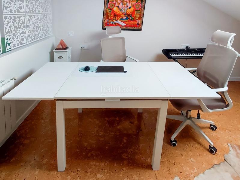 Foto a3ef328f-6b03-448c-bf50-eee74d780ab1. Maison dans avenida de caión 19 dans Arteixo pueblo Arteixo