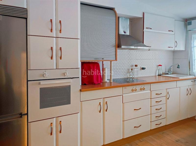 Foto aaefa8f1-4bb7-46ac-8029-3400252bcfc0. Maison dans avenida de caión 19 dans Arteixo pueblo Arteixo