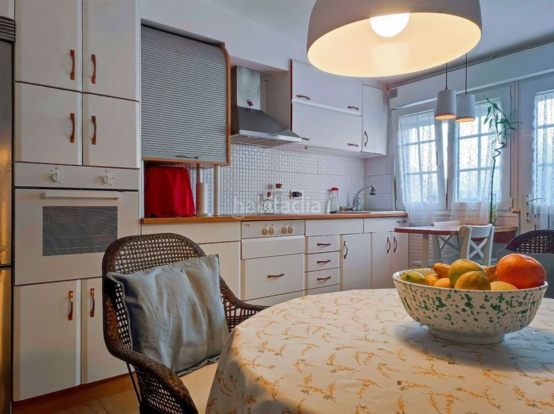 Foto 90fd8127-dd26-4132-926c-a32976809376. Casa a avenida de caión 67 a Arteixo pueblo Arteixo