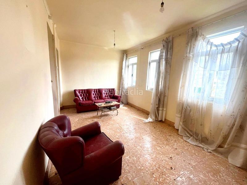 Foto 515b807c-63c1-4379-9b09-2a4596100e73. Haus mit parking in O Feal - Xubia Narón