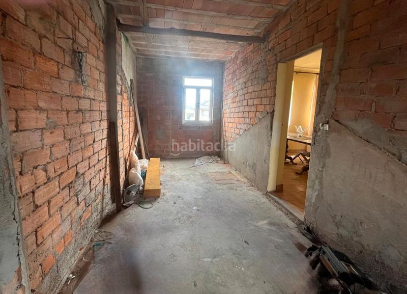 Foto c29dbf59-20b9-450c-8d19-782c80c1c453. Maison avec parking dans O Feal - Xubia Narón