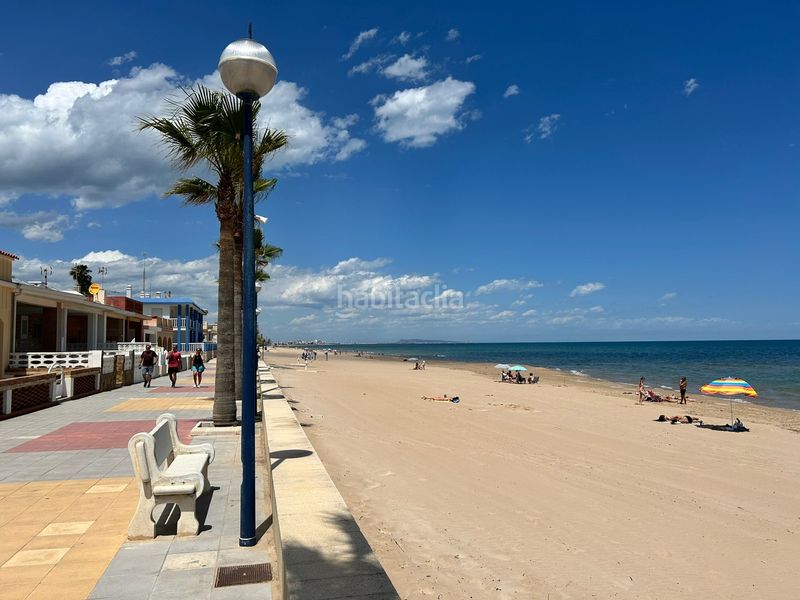 Foto 2de33a9b-1736-4eb0-b30c-0af7058ae90b. Apartament amb aparcament a Miramar