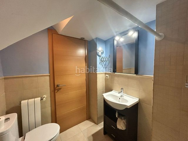 Foto 187e4a07-57d3-4360-aaab-aaac3dd576a4. Casa amb calefacció aparcament a Alaquàs