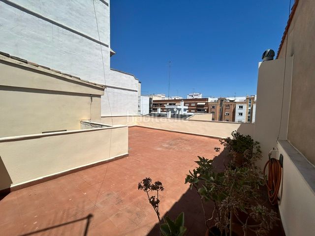 Foto 5ef7aad5-d9c4-4d2b-b820-a6948e106f9c. Casa amb calefacció aparcament a Alaquàs