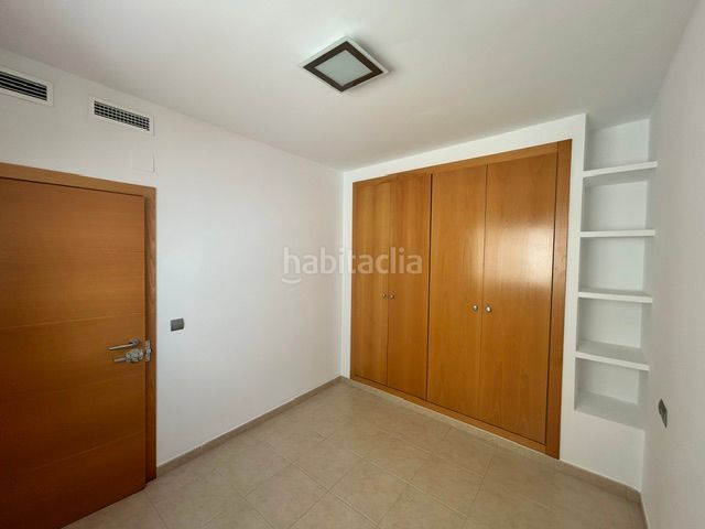Foto 8a3d4cc6-8660-485c-aacd-1b0b267c2b34. Casa amb calefacció aparcament a Alaquàs