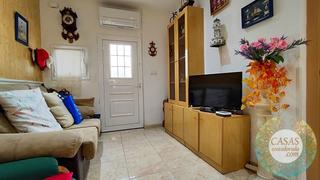 Rez-de-chaussée à Constitució 11. Bonita y cómoda planta baja en el centro de lametlla de mar