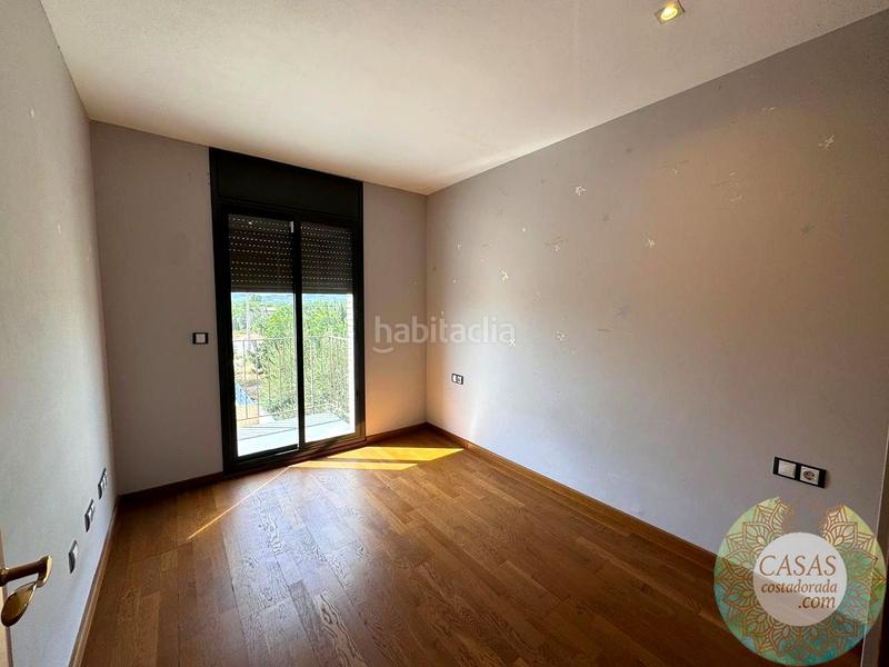 Foto 2ee3480f-182e-4c4f-adbe-3de69992f50b. Casa amb aparcament a L´Ametlla de Mar Ametlla de Mar (L´)